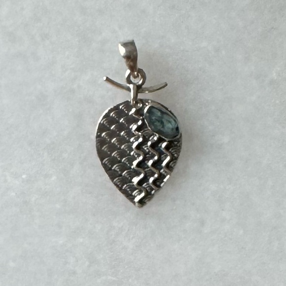NWOT Sundance River Rock Pendant Swiss Blue Topaz Sterling Silver